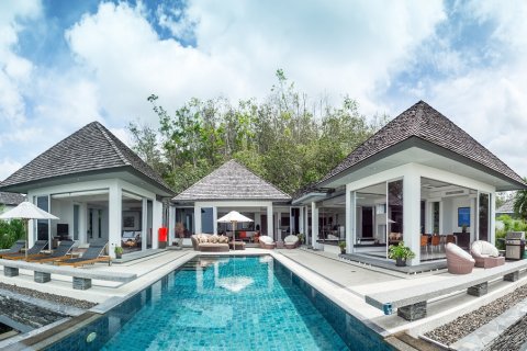 Вилла на Пляже Лаян, Таиланд с 6 комнатами  № 153702 - фото 2