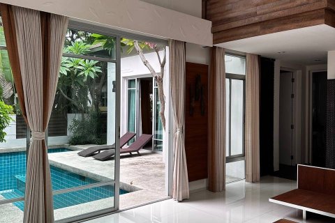 Вилла в Паттайе, Таиланд с 3 спальнями  № 118479 - фото 4