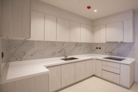 Condo in Pathum Wan, Bangkok, Thailand, 3 bedrooms  № 163890 - photo 5