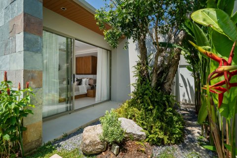 Villa on Naithon Beach, Thailand 4 bedrooms № 210228 - photo 9