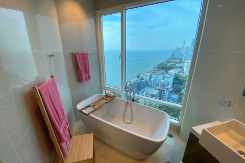 Condo in Pattaya, Thailand, 3 bedrooms № 199883 - photo 14