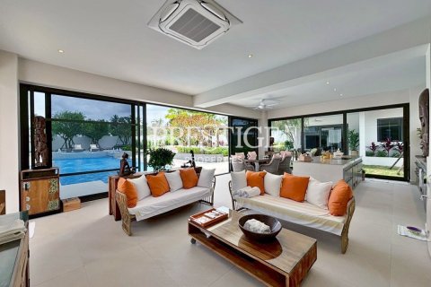 บ้านในพัทยา, ประเทศไทย 5 ห้องนอน № 198085 - รูปถ่าย 19