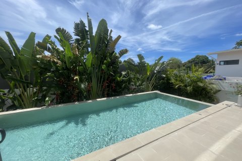 Villa in Ko Samui, Thailand 3 bedrooms № 180361 - photo 12