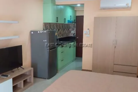 Estudio en el condominio en Jomtien Beach, Pattaya, Tailandia № 212657 - foto 2