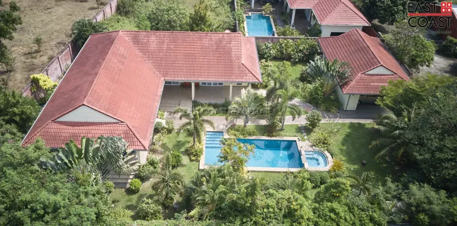 Casa de 9 dormitorios en Pattaya, Tailandia № 212656