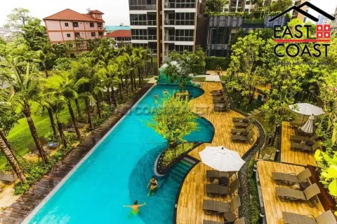 Condominio de 2 dormitorios en Pattaya, Tailandia № 212659 - foto 2