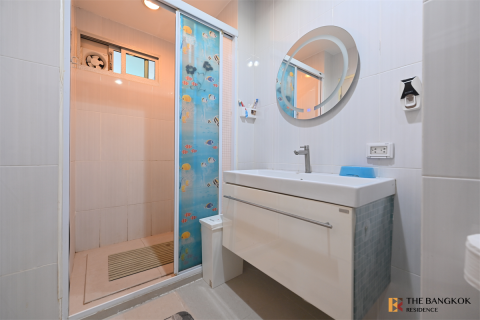 Condo in Bangkok, Thailand, 1 bedroom № 188198 - photo 10