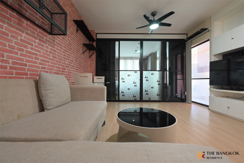 Condo in Bangkok, Thailand, 1 bedroom № 188198 - photo 2
