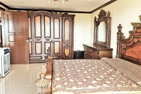 Квартира в Паттайе, Таиланд с 4 комнатами  № 155604 - фото 3