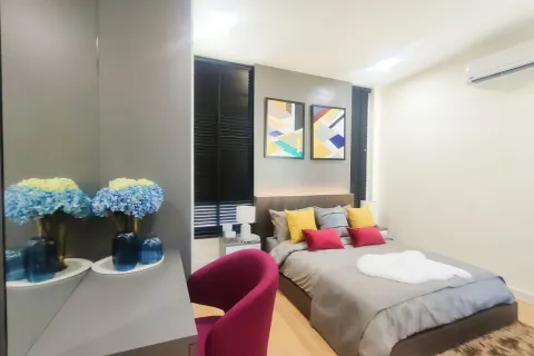 House in Pattaya, Thailand 4 bedrooms № 155609 - photo 12