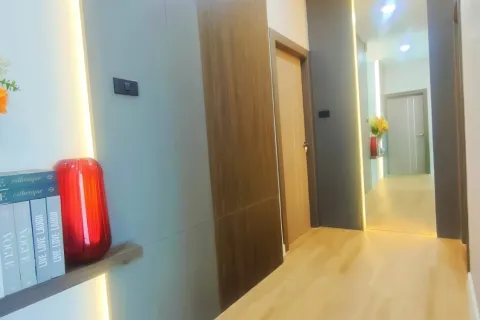 House in Pattaya, Thailand 4 bedrooms № 155609 - photo 11