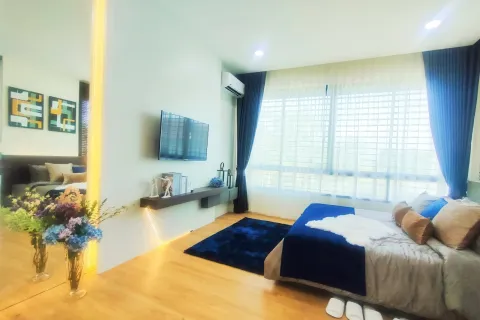 House in Pattaya, Thailand 4 bedrooms № 155609 - photo 20