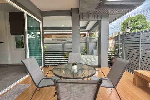 Maison à Pattaya, Thaïlande 3 chambres № 155608 - photo 13