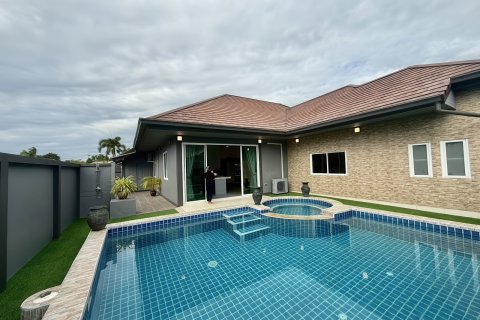Maison à Pattaya, Thaïlande 3 chambres № 155608 - photo 3