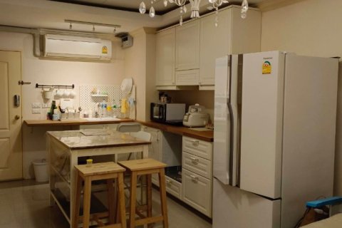 Eigentumswohnung in Bang Rak, Bangkok, Thailand, 1 Schlafzimmer  № 219884 - Foto 3