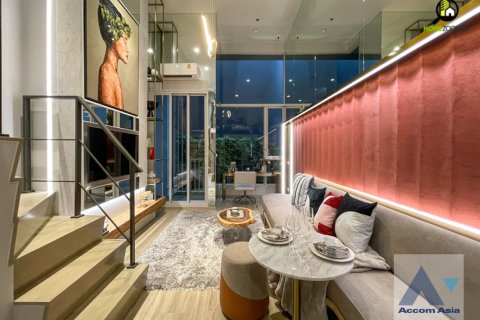 Eigentumswohnung in Khlong Toei, Bangkok, Thailand, 1 Schlafzimmer  № 219882 - Foto 1