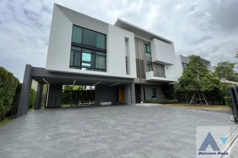 Maison à Saphan Sung, Bangkok, Thaïlande 4 chambres № 219886
