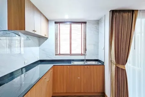 Villa in Pattaya, Thailand 4 bedrooms № 157327 - photo 19