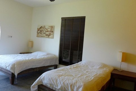 Villa in Hua Hin, Thailand 4 bedrooms № 157323 - photo 5