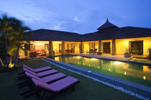 Villa à Hua Hin, Thaïlande 4 chambres № 157323