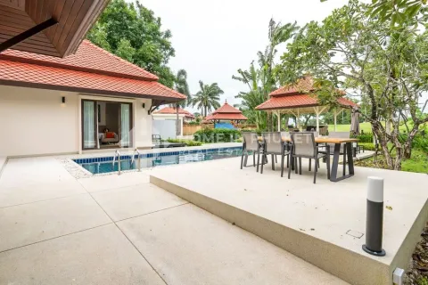 Maison à Phuket, Thaïlande 4 chambres № 149661 - photo 1