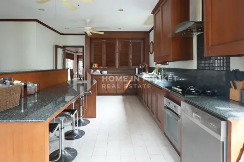 Maison à Phuket, Thaïlande 5 chambres № 149667 - photo 12