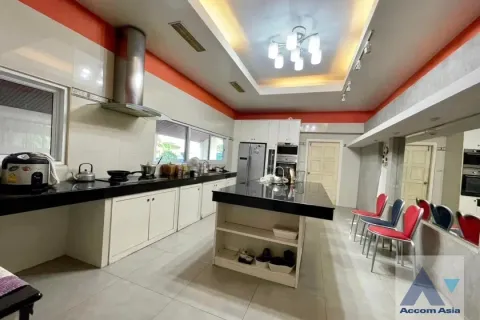 Haus in Pathum Thani, Thailand 5 Schlafzimmer № 220023 - Foto 4
