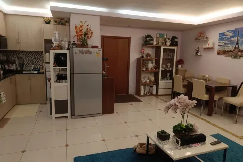 Apartment in Pattaya, Thailand 2 bedrooms № 155531 - photo 4