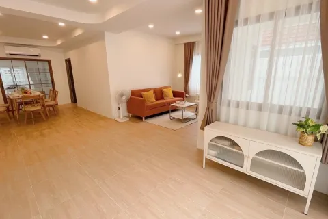 Дом в Паттайе, Таиланд с 3 комнатами № 155528 - фото 3