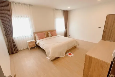 Дом в Паттайе, Таиланд с 3 комнатами № 155528 - фото 9