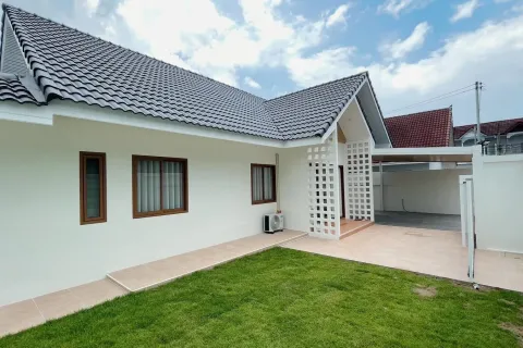 Дом в Паттайе, Таиланд с 3 комнатами № 155528 - фото 2