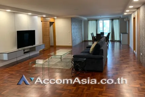 Condo in Watthana, Bangkok, Thailand, 3 bedrooms № 215005