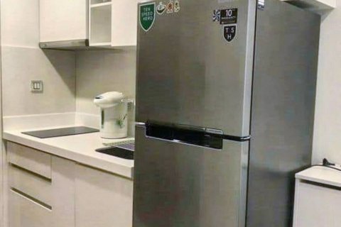 Condo in Bangkok, Thailand, 1 bedroom  № 114097 - photo 6