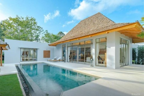 Villa in Phuket, Thailand 3 bedrooms № 114096 - photo 2