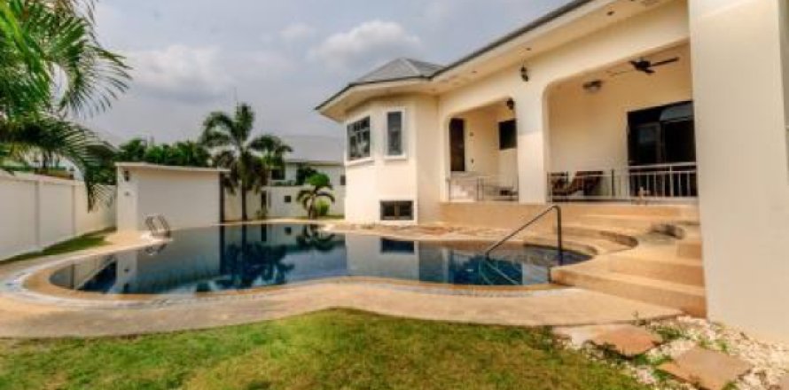 Villa à Hua Hin, Thaïlande 3 chambres № 193356