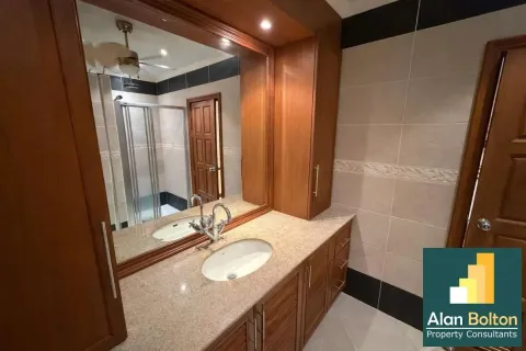 Condominio de 2 dormitorios en Pattaya, Tailandia № 210950 - foto 10