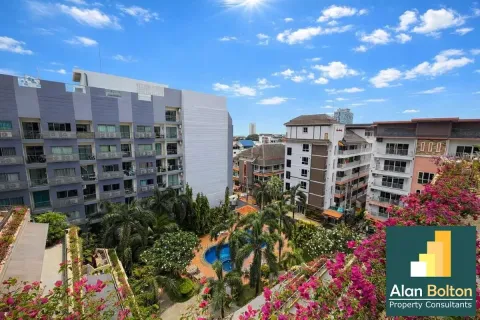 Condominio de 2 dormitorios en Pattaya, Tailandia № 210950 - foto 2