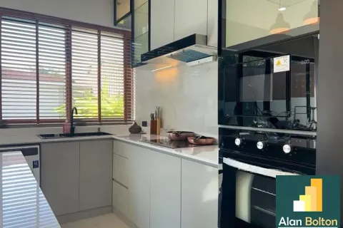 Casa de 3 dormitorios en Pattaya, Tailandia № 210949 - foto 7