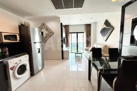 Condominio de 2 dormitorios en Pattaya, Tailandia № 210947 - foto 3