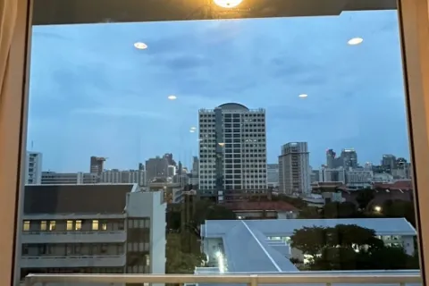 Eigentumswohnung in Pathum Wan, Bangkok, Thailand, 1 Schlafzimmer  № 218781 - Foto 7