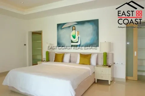 Casa de 3 dormitorios en Pattaya, Tailandia № 213175 - foto 6