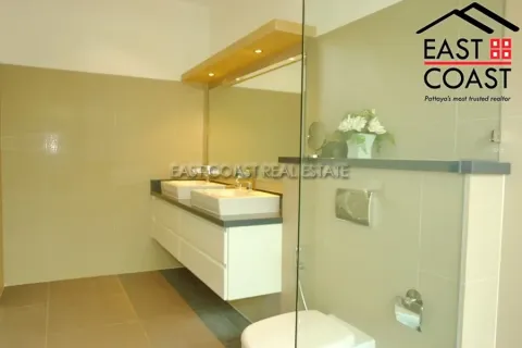Casa de 3 dormitorios en Pattaya, Tailandia № 213175 - foto 8