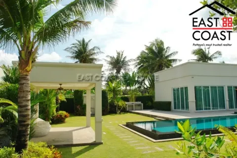 Casa de 3 dormitorios en Pattaya, Tailandia № 213175 - foto 23