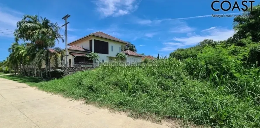 Terreno en Pattaya, Tailandia № 213178