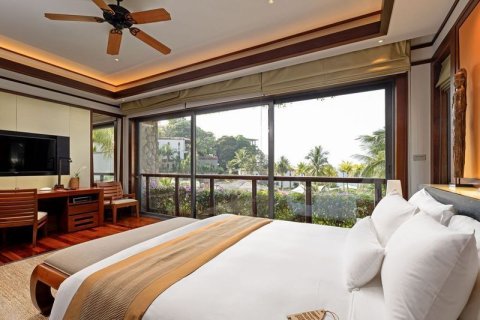 Villa in Kathu, Thailand 3 bedrooms № 148378 - photo 19