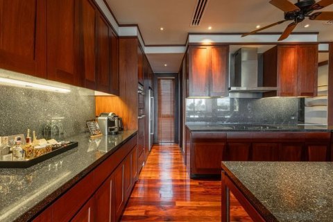 Villa in Kathu, Thailand 3 bedrooms № 148378 - photo 18