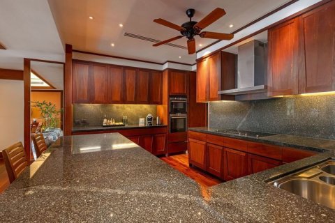 Villa in Kathu, Thailand 3 bedrooms № 148378 - photo 17