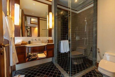 Villa in Kathu, Thailand 3 bedrooms № 148378 - photo 30