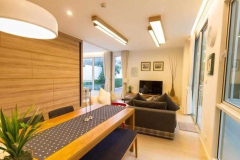 Condo in Hua Hin, Thailand, 2 bedrooms  № 148377 - photo 2