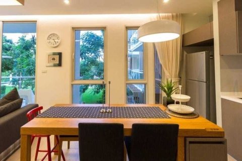 Condo in Hua Hin, Thailand, 2 bedrooms  № 148377 - photo 3